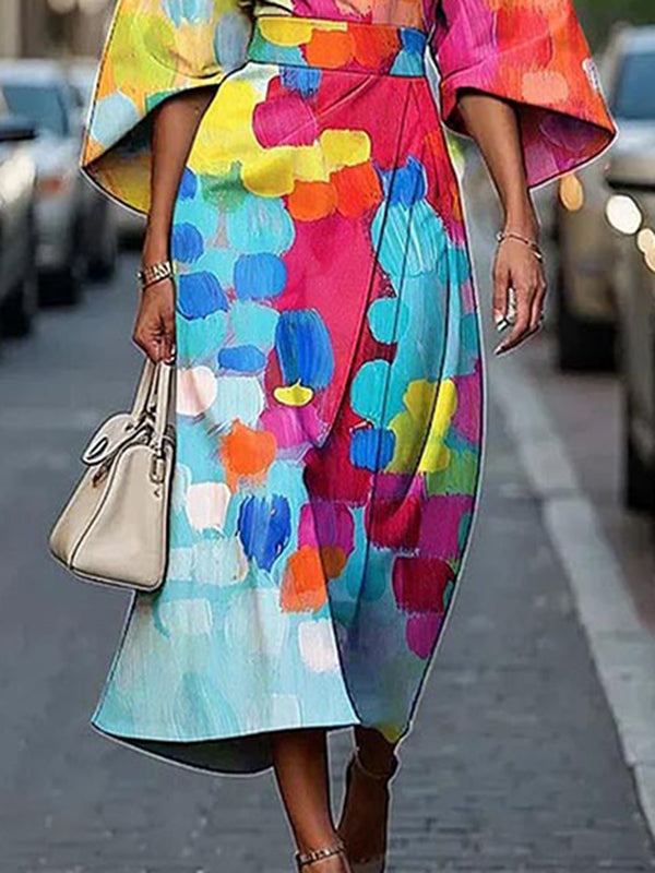 Robe mi-longue ample asymétrique à empiècements, à taille nouée, à col rond