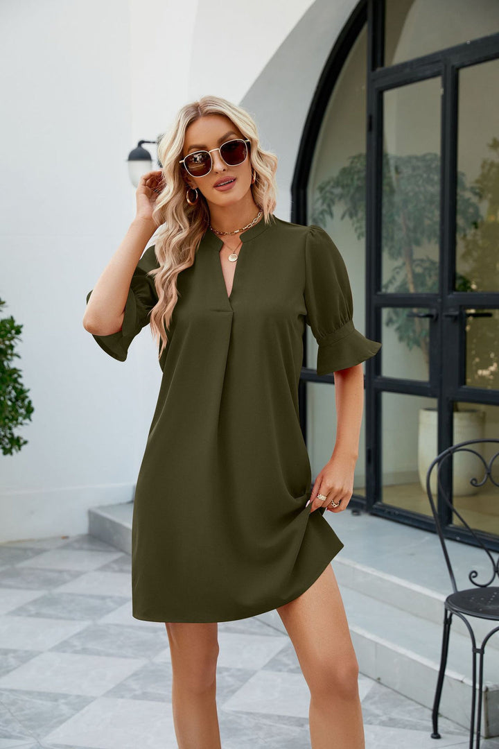 Ayla - Robe d'été mini avec décolleté en V et volants