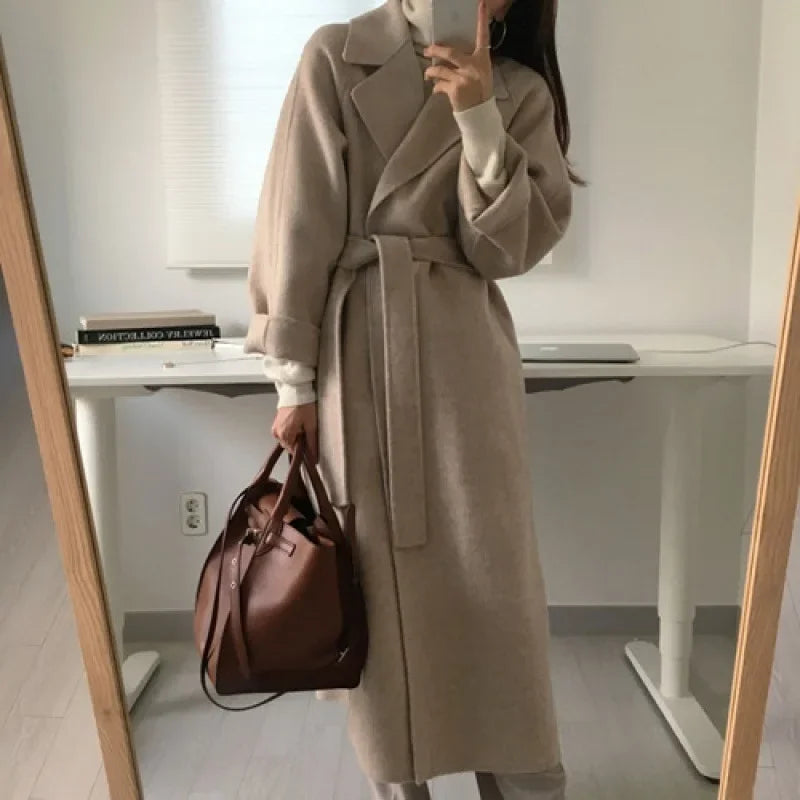 Hannah | Manteau classique à col revers pour femmes