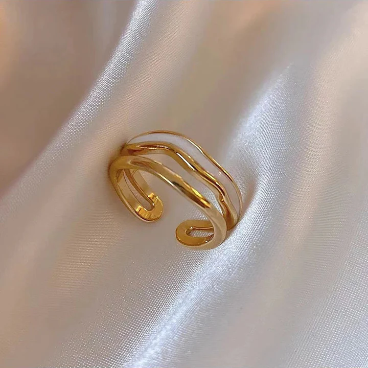 Bague vintage réglable en or