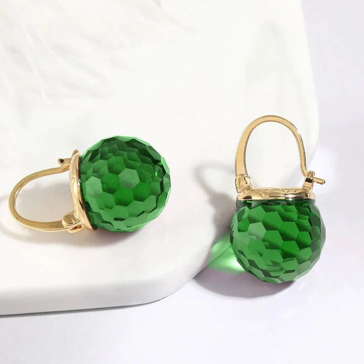 Boucles d'oreilles avec boules en cristal