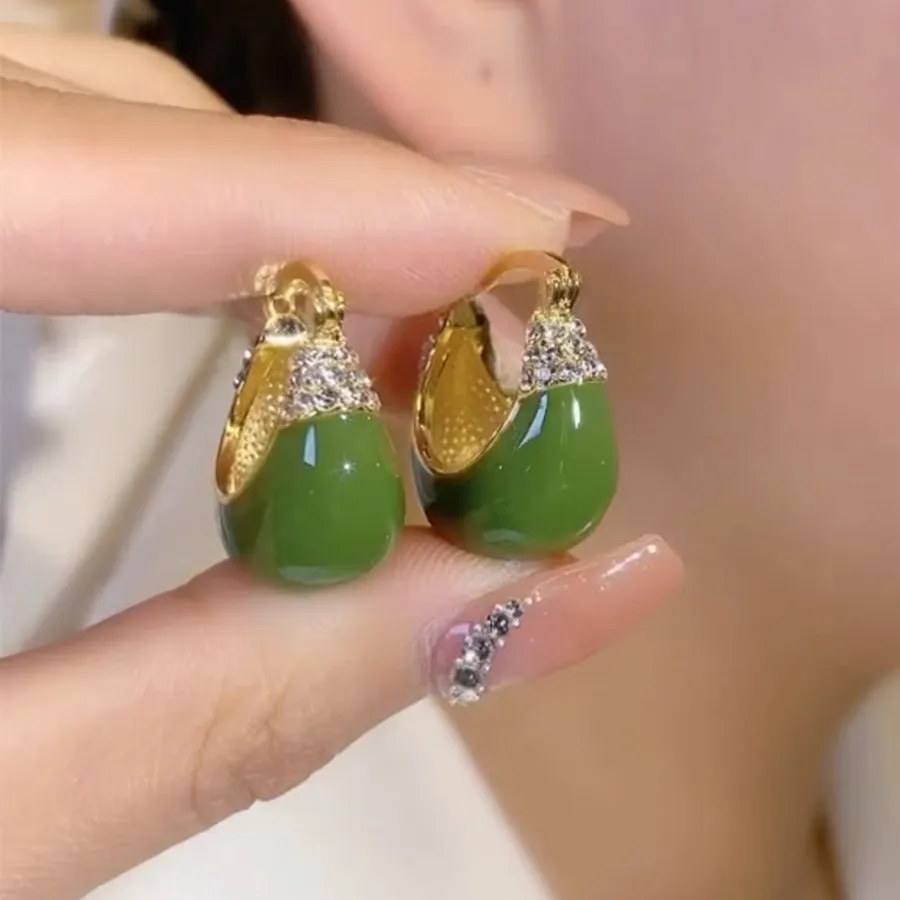 Boucles d'oreilles panier élégant brillant vert