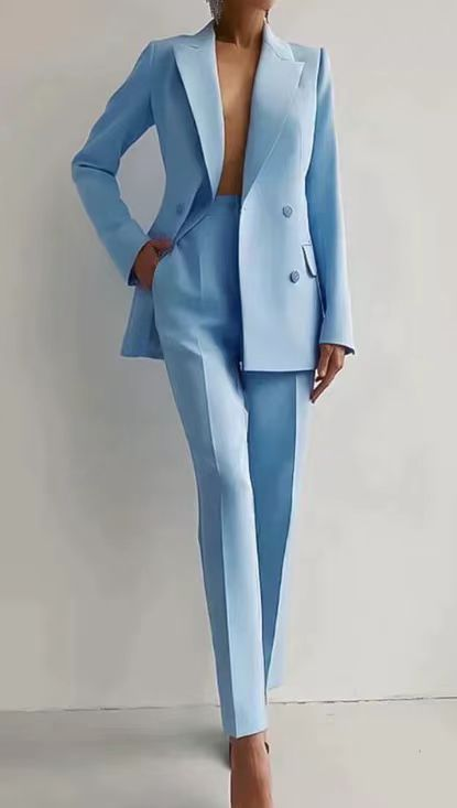 Jessica | Costume sur mesure élégant pour femmes avec boutons