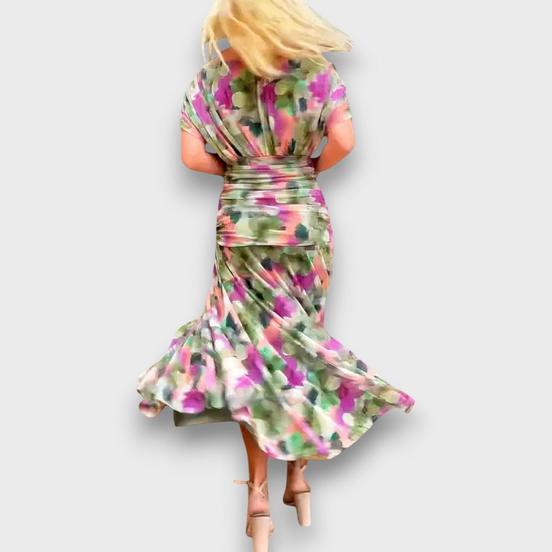 Fianna – Robe midi décolletée avec élégance florale