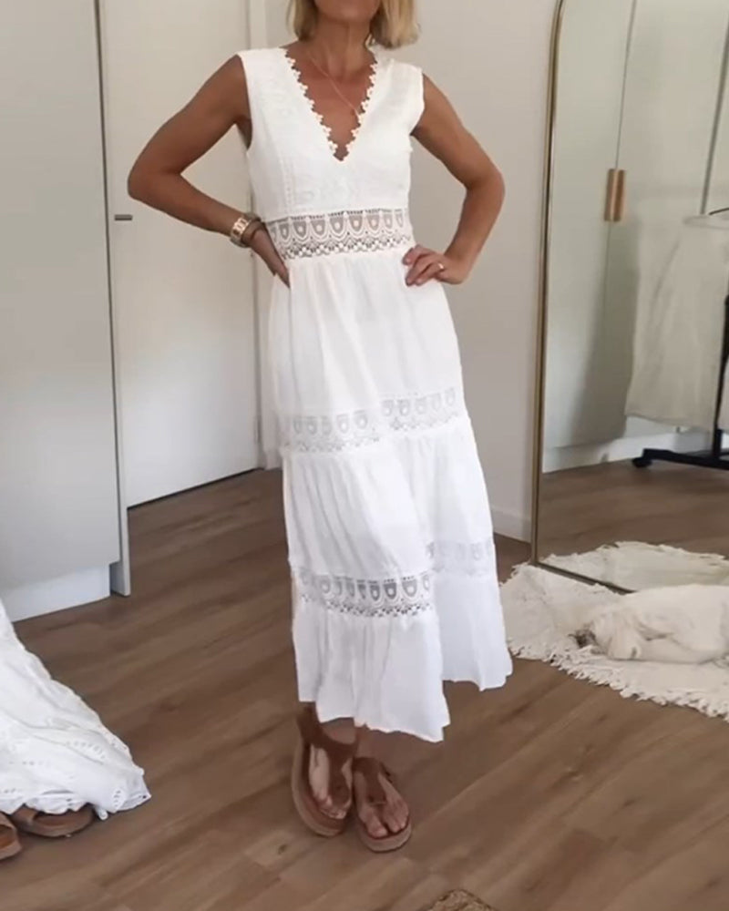 Ninfea | Robe midi sans manches de style bohème avec détails en dentelle