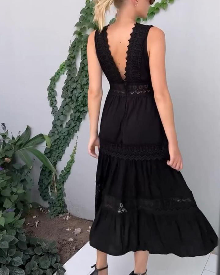 Ninfea | Robe midi sans manches de style bohème avec détails en dentelle