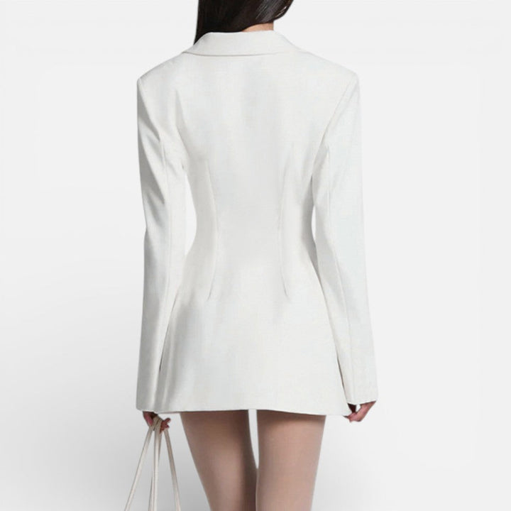 Blazer ajusté pour femmes en style robe avec revers