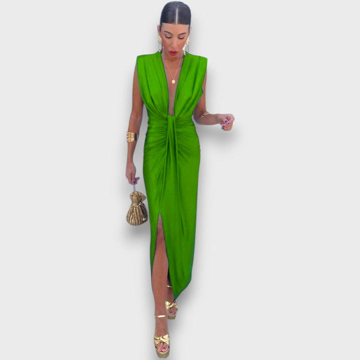 Oriane – Robe de soirée drapée avec décolleté plongeant