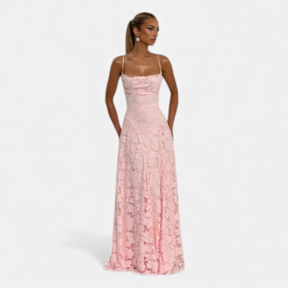 Robe de soirée femme avec silhouette évasée