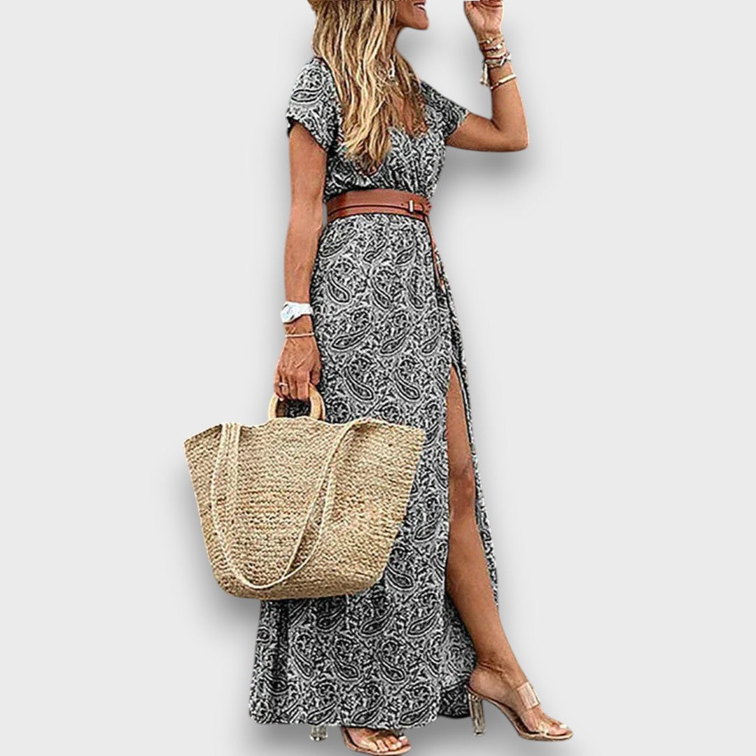 Mirelda – Robe maxi au charme paisley