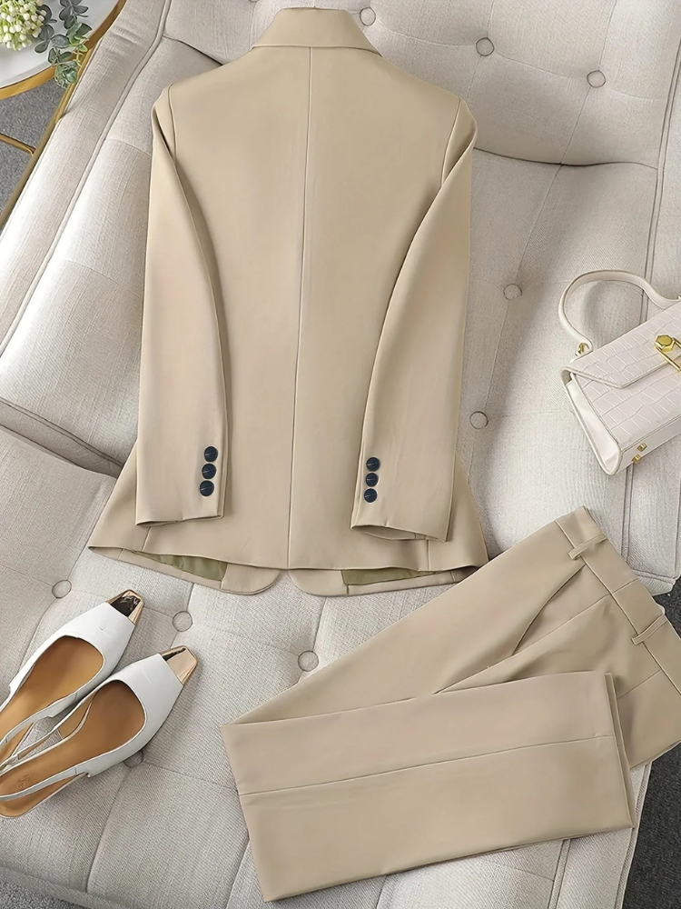Costume classique et élégant pour femmes | Pantalon et blazer
