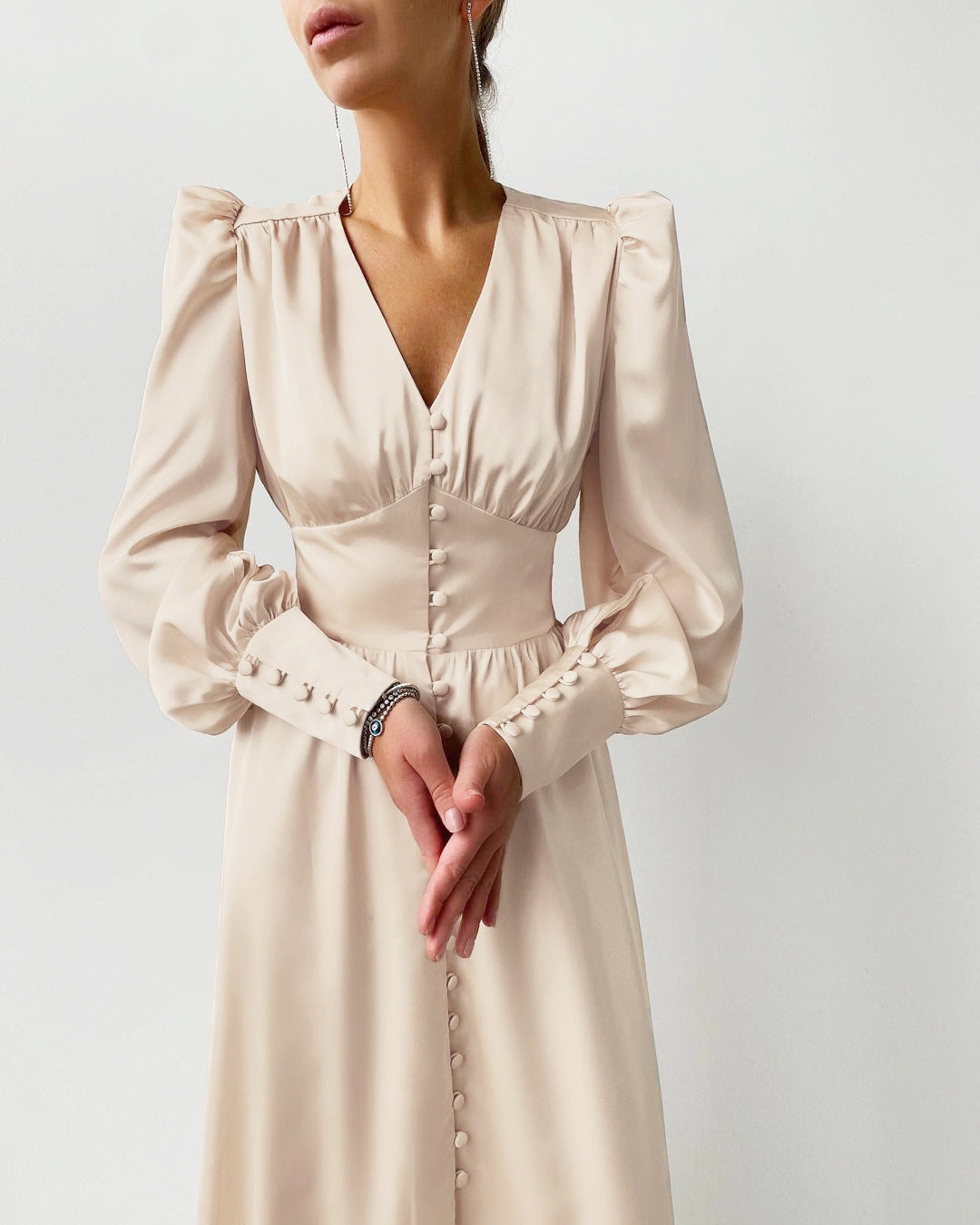 Marlina | Robe Midi à Manches Longues et Décolleté en V pour Femmes