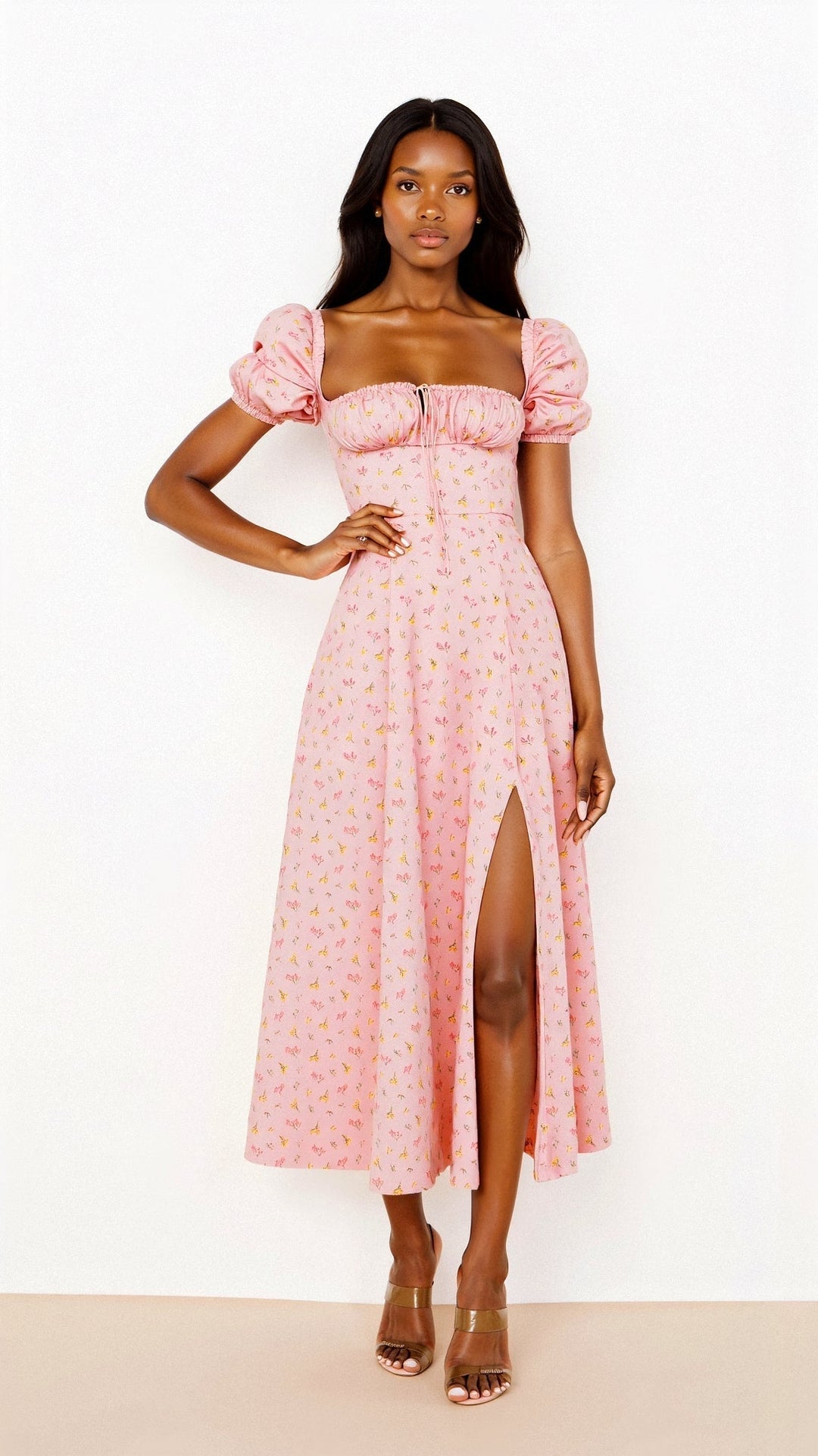 Robe midi Daniela avec décolleté carré