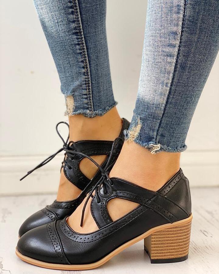 Clara - Escarpins pour femmes avec design vintage et talon bloc