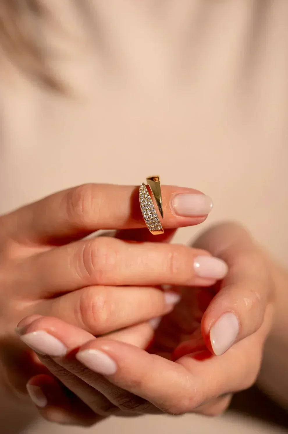 Daniela | Bague délicate au design élégant