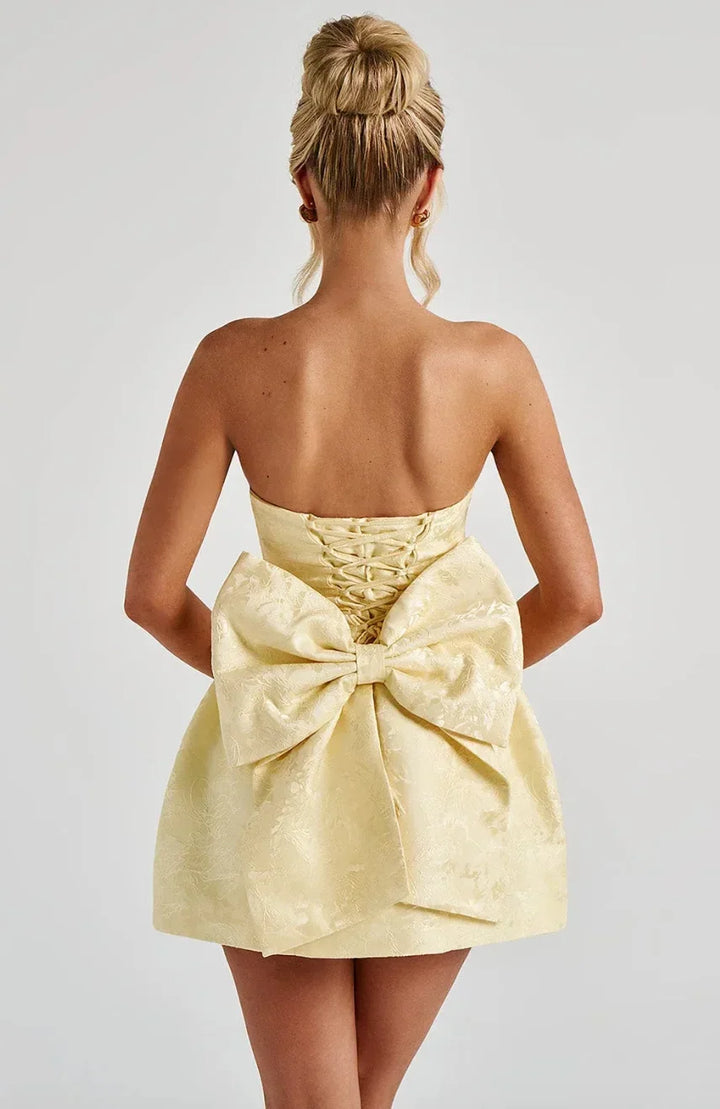 Rita | Robe Mini Jacquard Sans Bretelles pour Femmes avec Décolleté au Dos – Jacquard Mini 2026