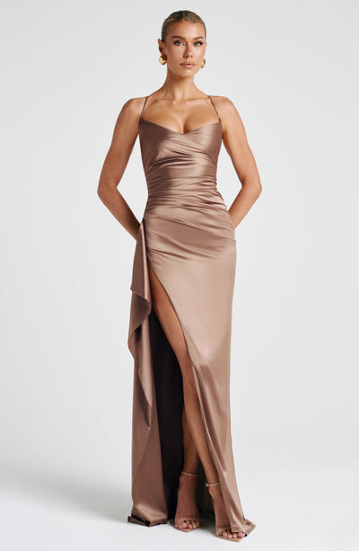 Sandra | Robe de soirée longue en satin pour femmes