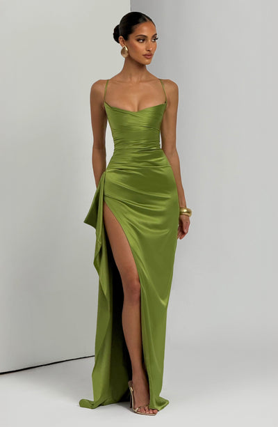 Sandra | Robe de soirée longue en satin pour femmes