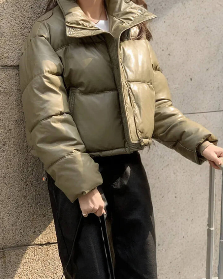 Elva | Veste matelassée courte pour femmes coupe ample avec col montant