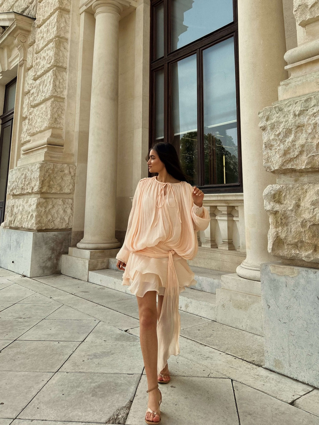 Aella | Robe Mini en Chiffon avec Volants