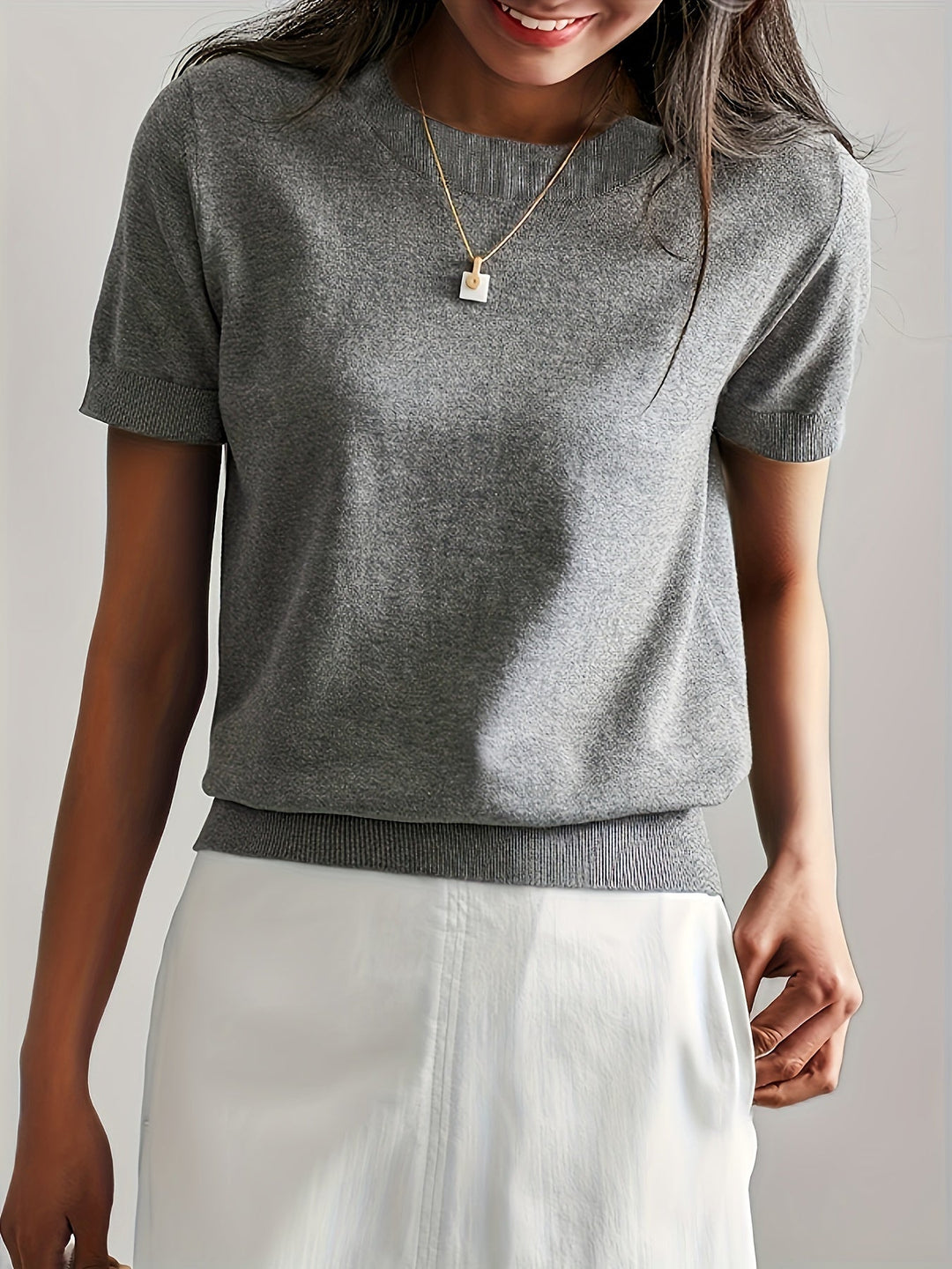 Sunniva | Pull en maille à manches courtes pour femmes