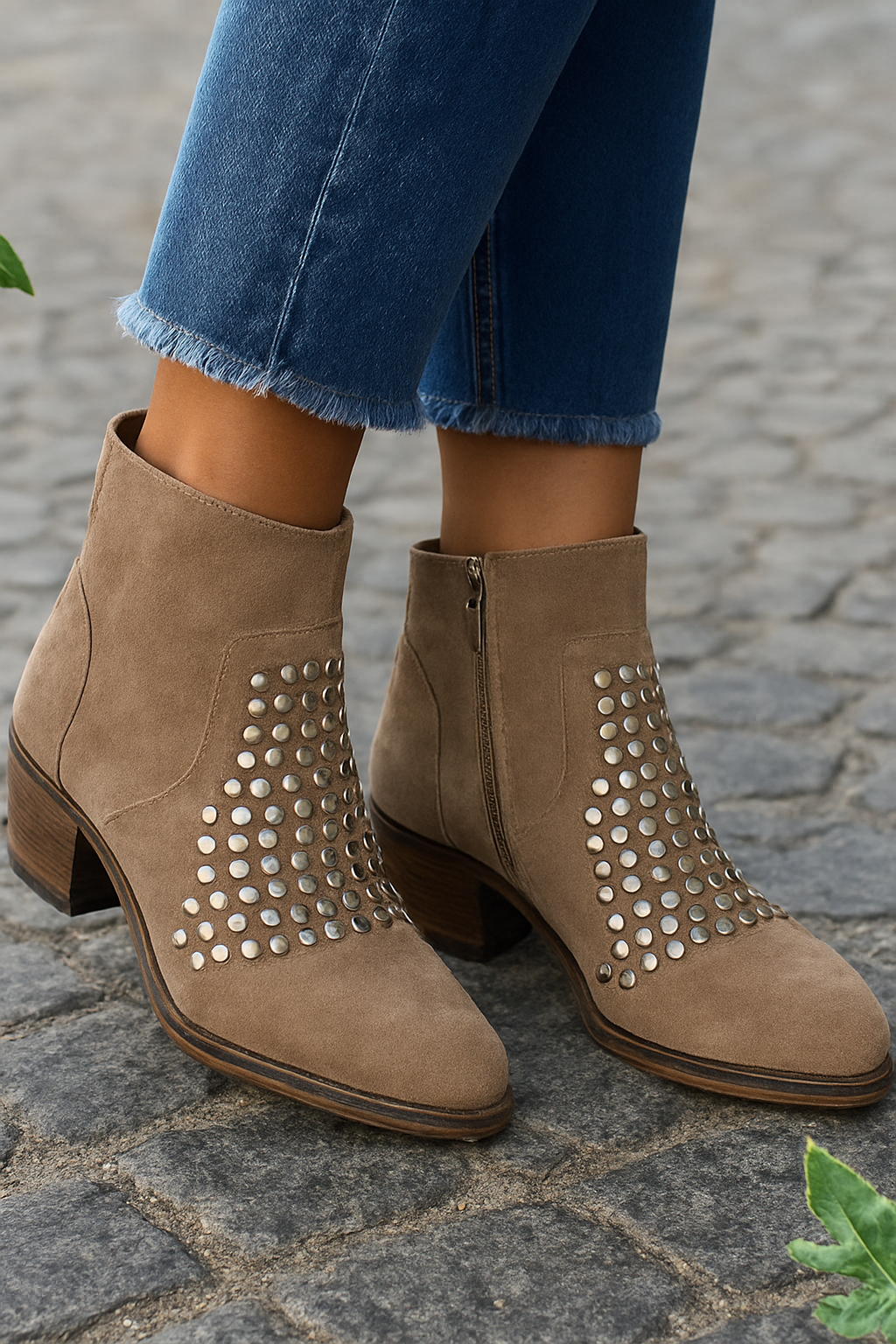 Tabea | Bottines à talon bloc pour femmes avec clous