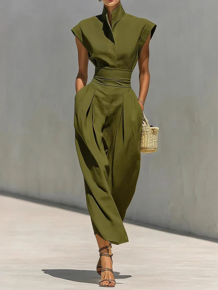 Tabitha | Robe midi sans manches pour femmes avec col montant