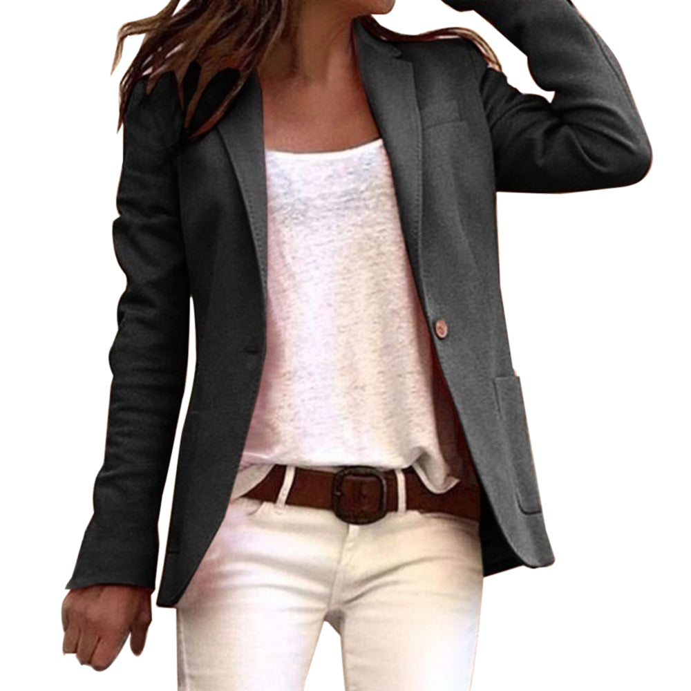 Blazer pour femmes avec revers et coupe ajustée