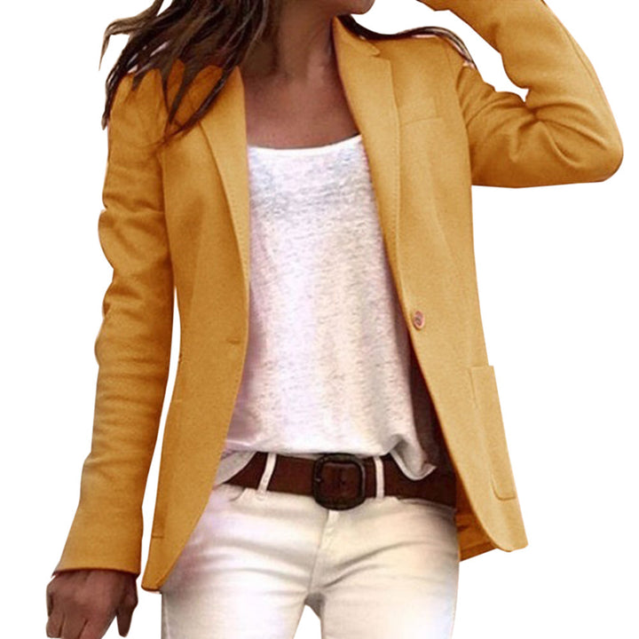 Blazer pour femmes avec revers et coupe ajustée