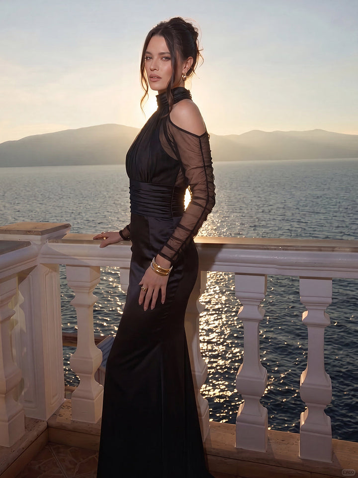Robe longue plissée transparente taille haute, à empiècements, à col licou, couleur unie