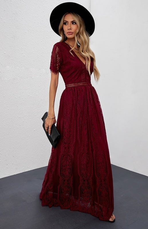 Robe maxi sans manches avec détails en dentelle pour femmes | Idéale pour les occasions formelles