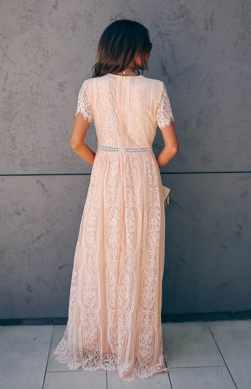 Robe Longue Élise Élégante avec Détails Ouverts – Chic Robe Maxi à Manches Courtes